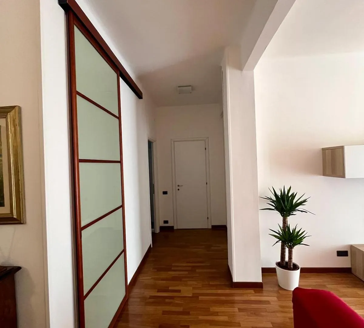 Lady'S Home Специя